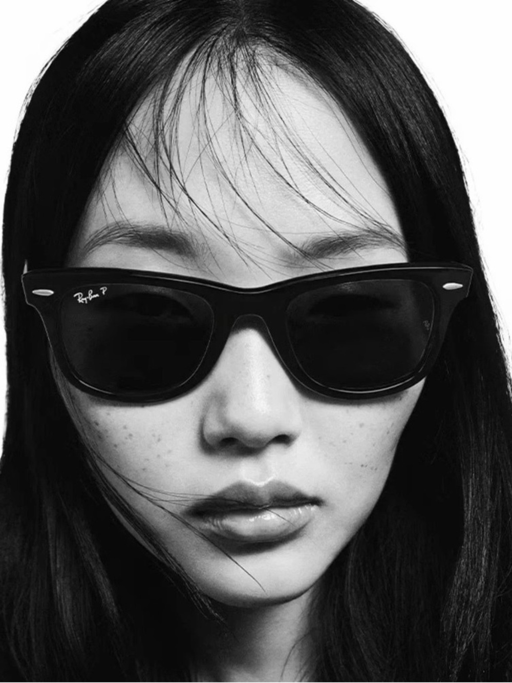 Ray-Ban Wayfarer with Case (Asian Fit) - Picture 6 of 6